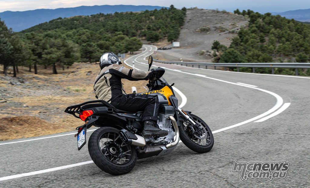 2024 Moto Guzzi Stelvio